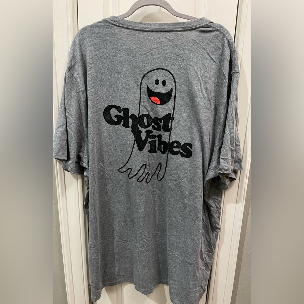 Old Navy Ghost Vibes Tee Size 4XLT